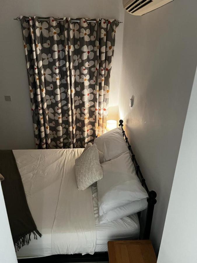 Hillview Apartment Peyia Esterno foto