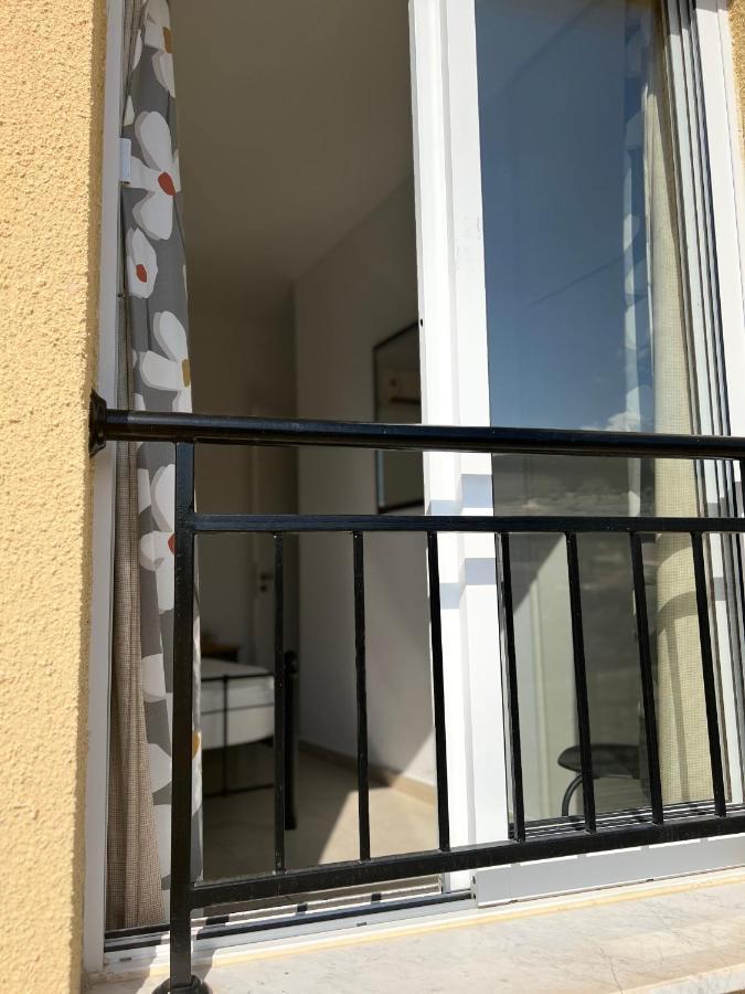 Hillview Apartment Peyia Esterno foto