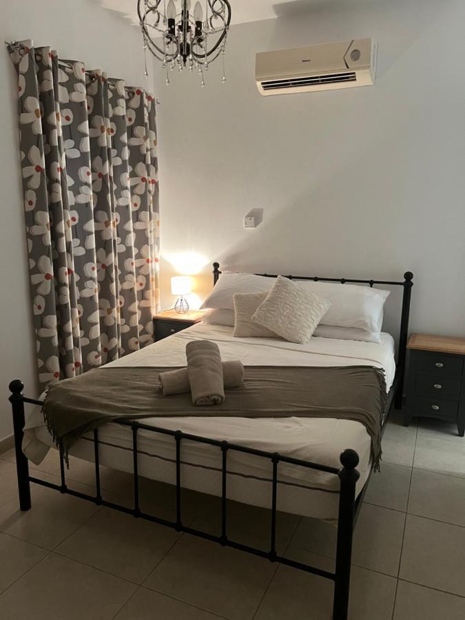 Hillview Apartment Peyia Esterno foto