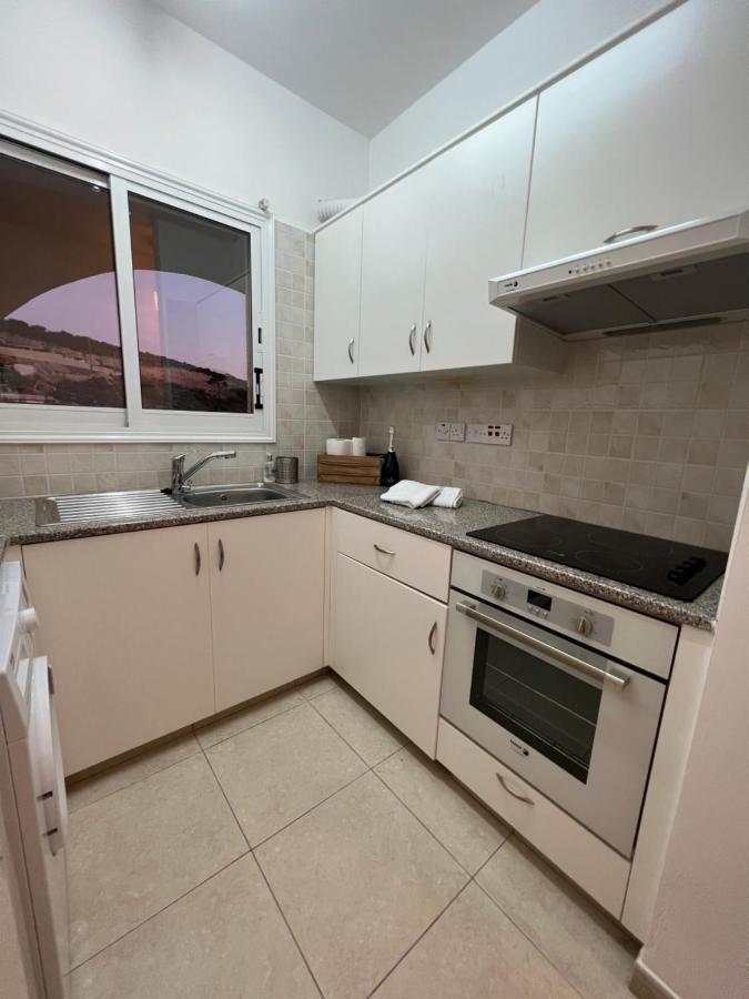 Hillview Apartment Peyia Esterno foto