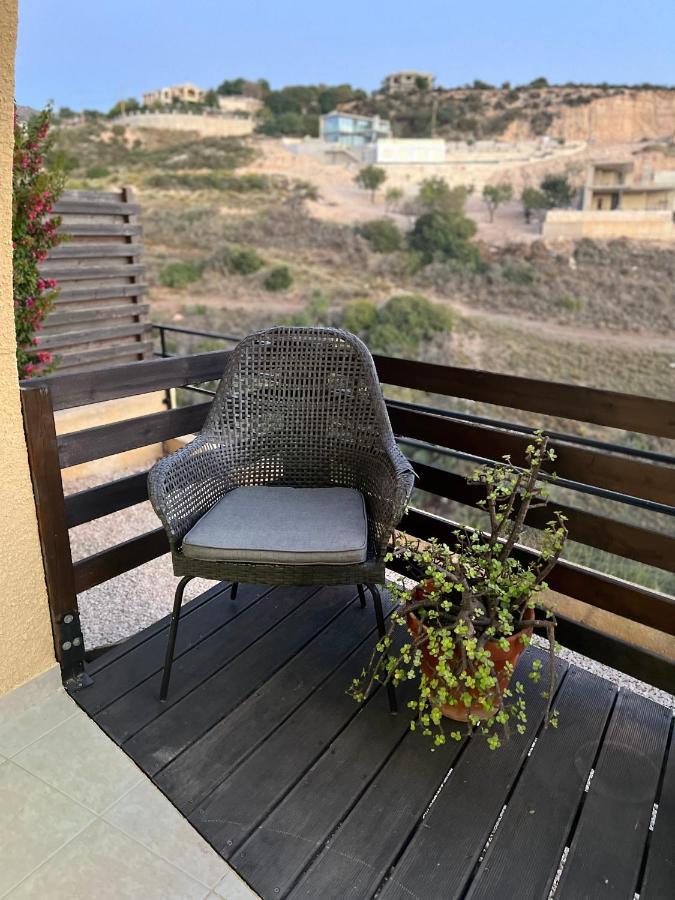 Hillview Apartment Peyia Esterno foto